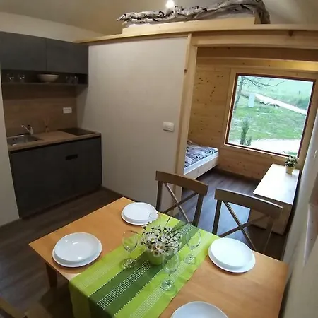 Estate Marjetin Dom Idrija