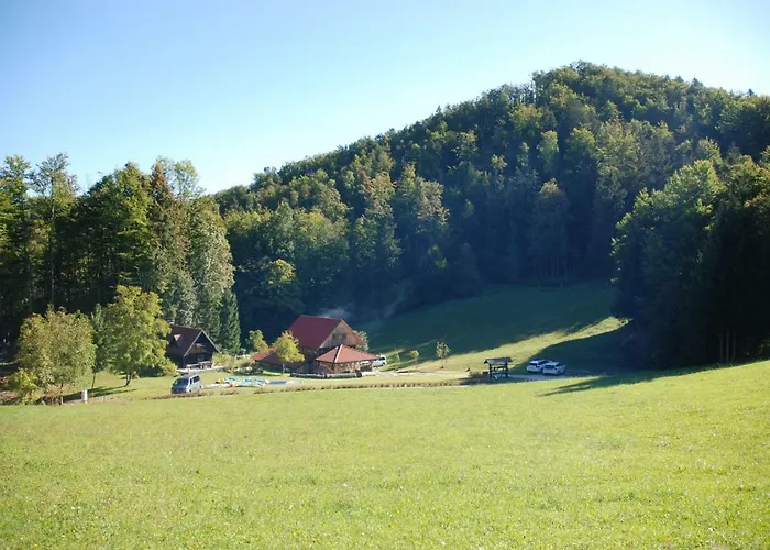 Estate Marjetin Dom 3*